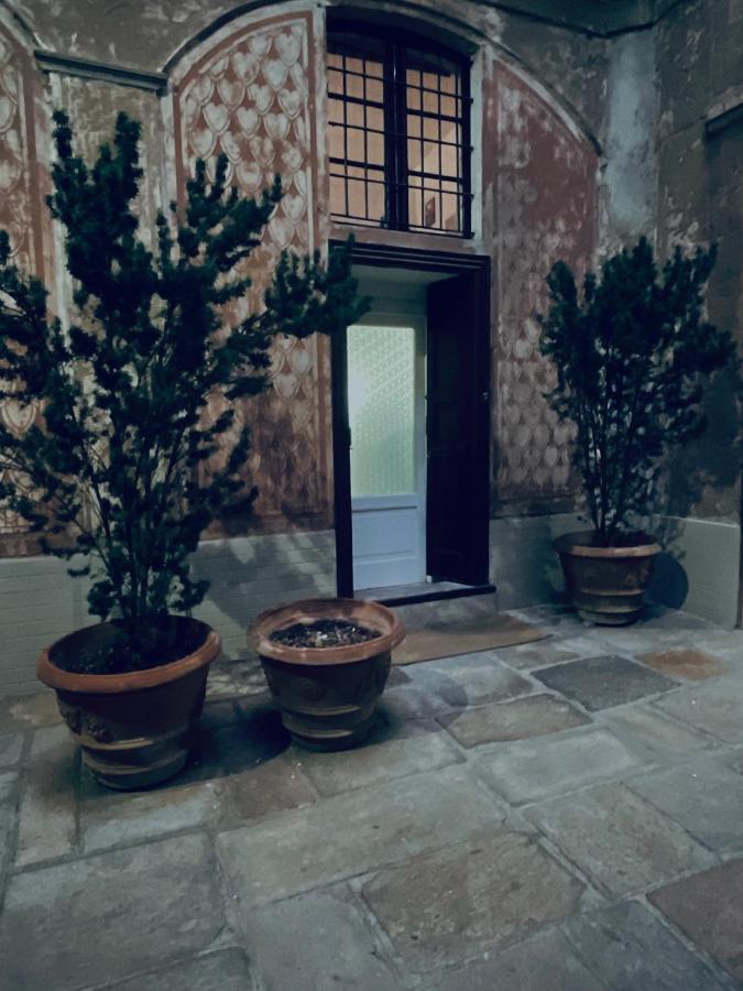 Apartment In 3 Minutes From Duomo Ingresso Via Dei Piatti Милан Экстерьер фото